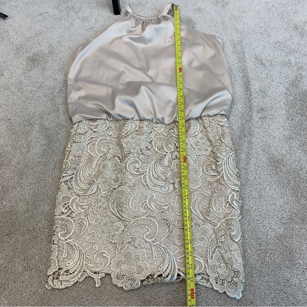 Adrianna Papell evening cream satin crochet lace halter dress Sz 6 - Picture 11 of 12